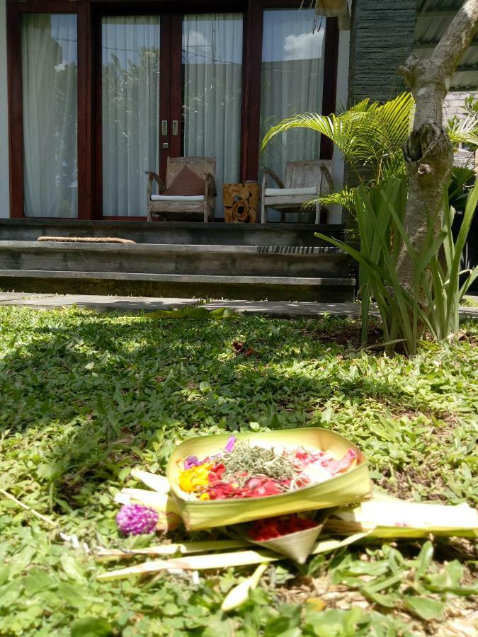 Guest House Reisya Nusa Dua  Esterno foto